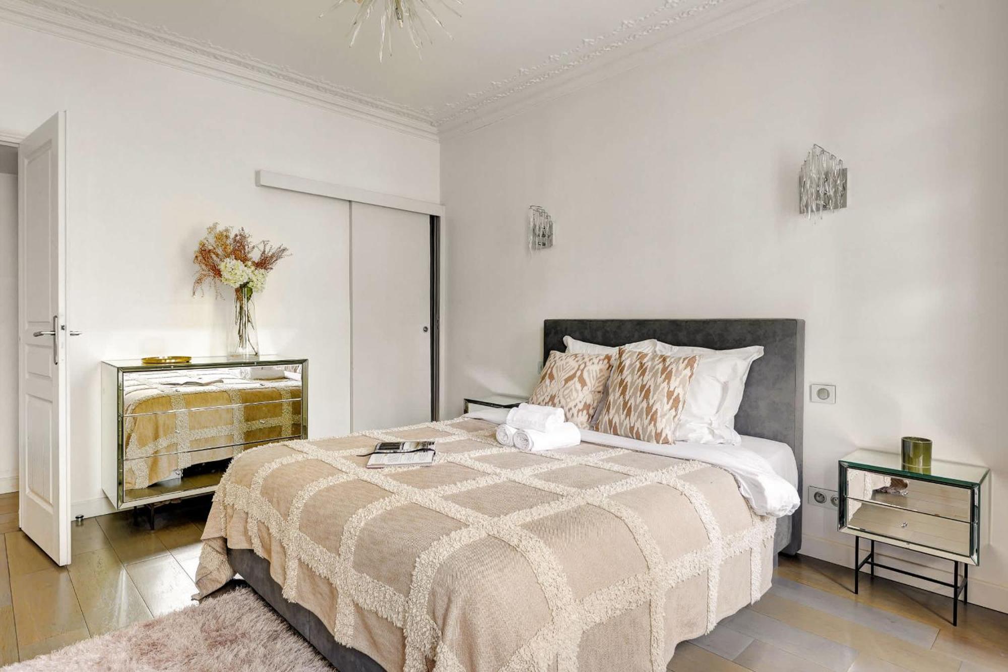Elegant 3br Champs-elysees & Arc De Triomphe Appartamento Parigi