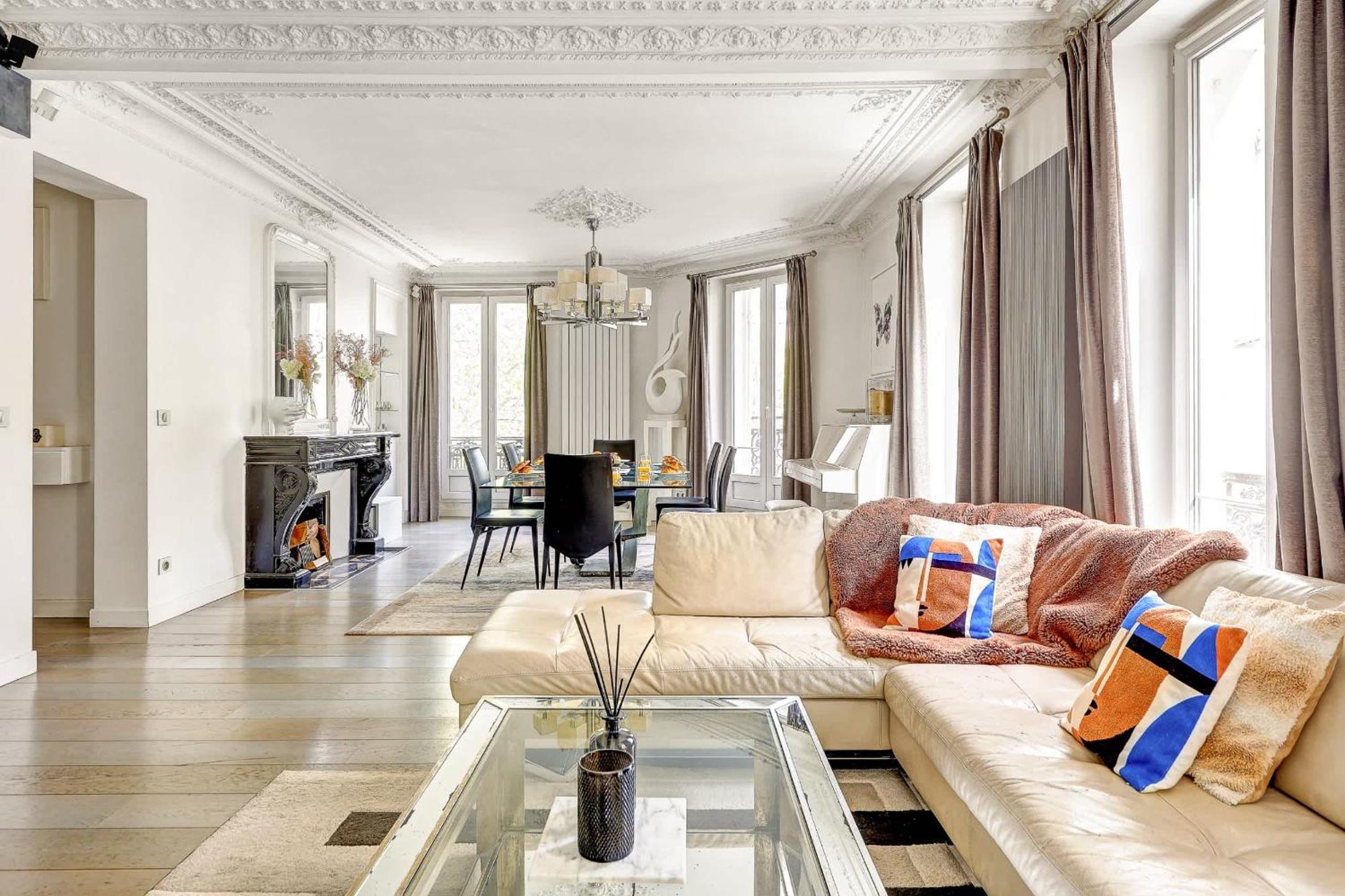 Appartamento Elegant 3br Champs-elysees & Arc De Triomphe Parigi