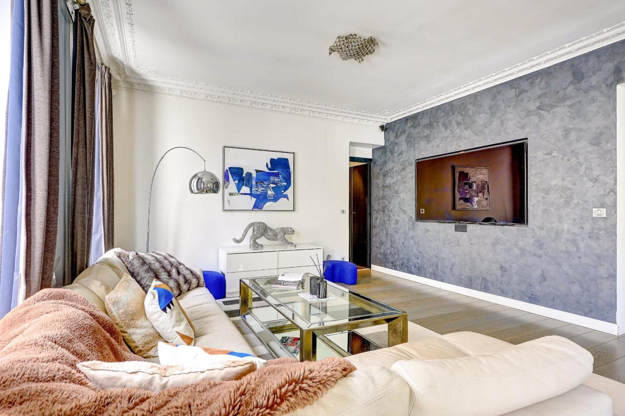 Elegant 3br Champs-elysees & Arc De Triomphe Parigi